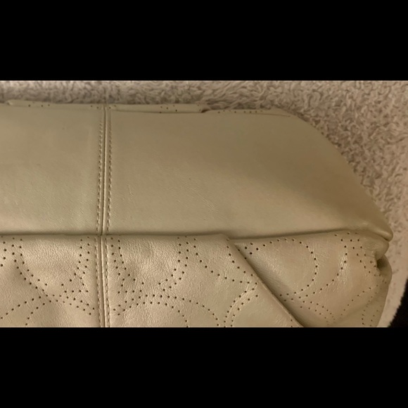 Coach Leather Logo Shoulder Bag in Pearled grey - Picture 8 of 16